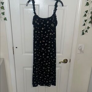 Francesca's Collections Black and White Ruched Tie Front Midi Sundress